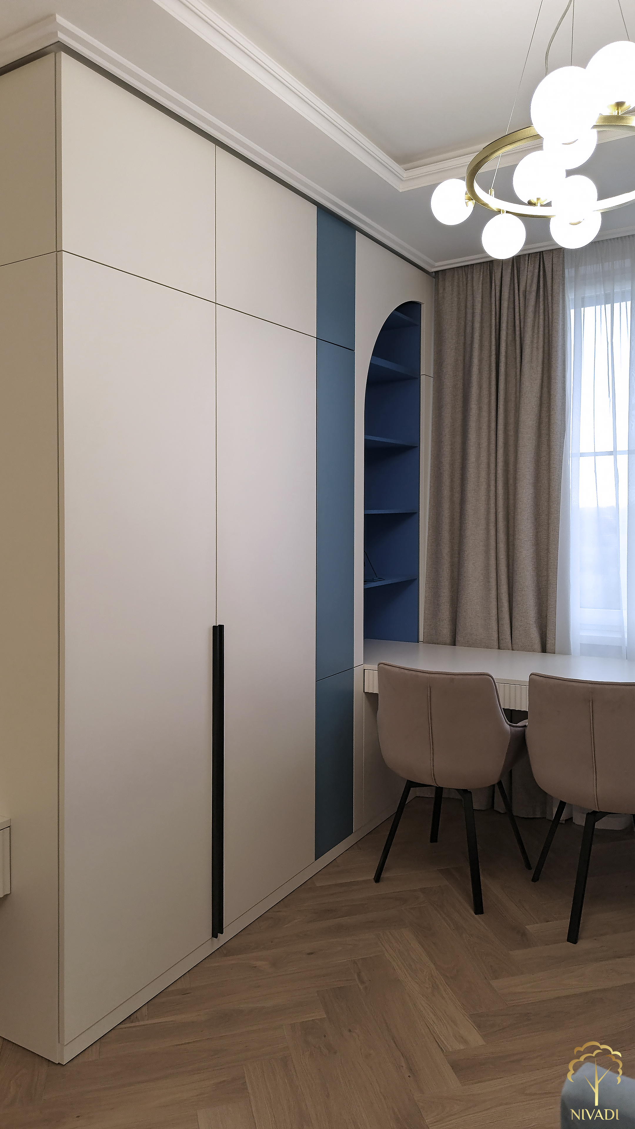 Шкаф в детскую